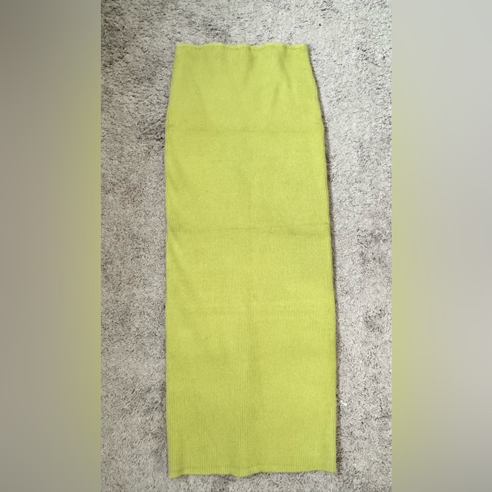 Green Ribbed Knit Women's Maxi Skirt